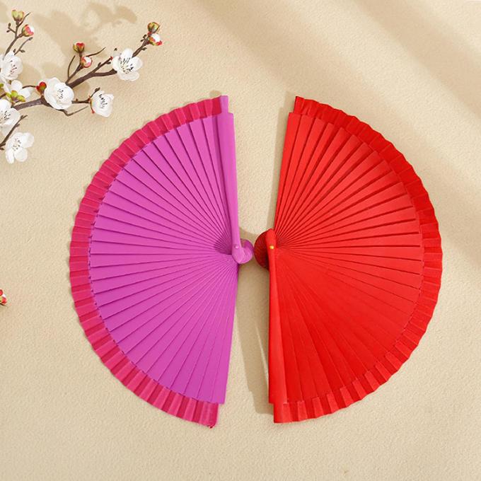 Grosir Kualitas Tinggi Spot Berwarna 23 cm Fan Hadiah Fan Kayu Lukisan Tangan Fan Kayu Spanyol Kerajinan Kayu Folding Fan Tangan 1