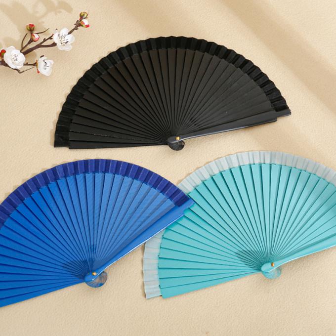 Grosir Kualitas Tinggi Spot Berwarna 23 cm Fan Hadiah Fan Kayu Lukisan Tangan Fan Kayu Spanyol Kerajinan Kayu Folding Fan Tangan 3